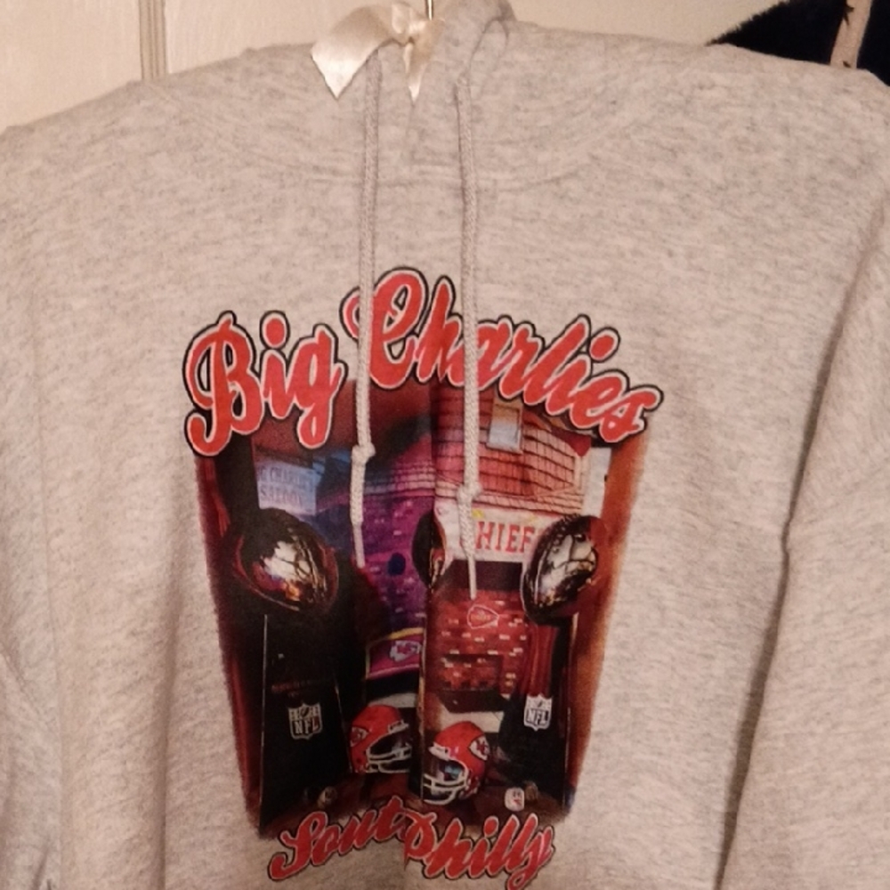 Big Charlies Chiefs Graphic Hoodie - Grey with Red Accents